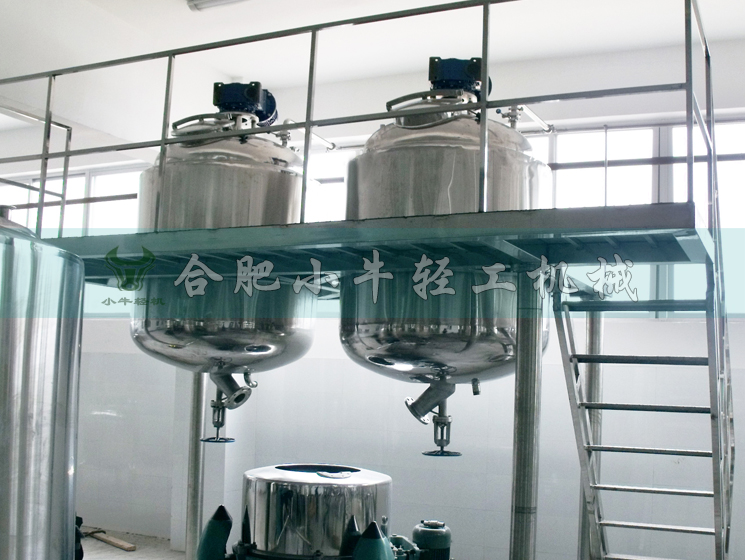 1649308996178919.jpg 冷卻結晶釜.jpg