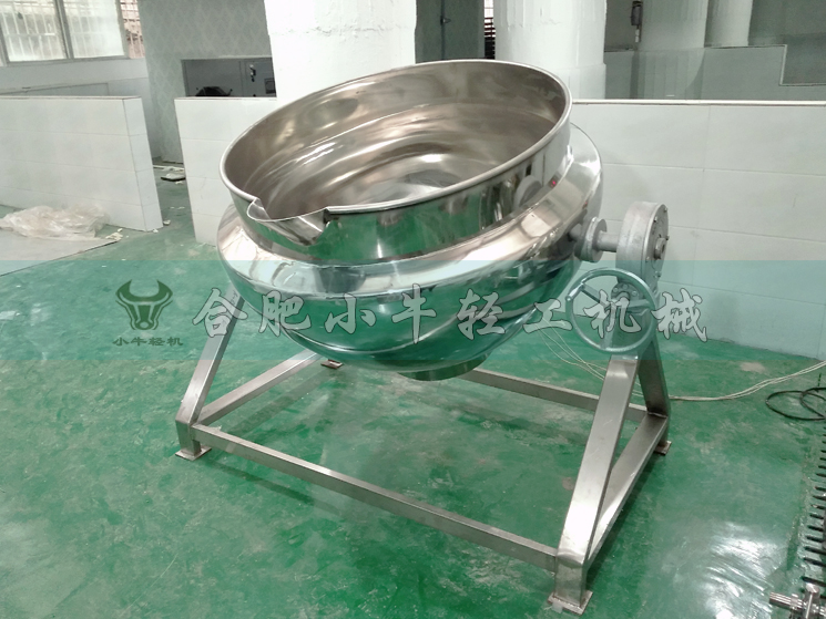 可傾式夾層鍋.jpg 可傾式夾層鍋.jpg